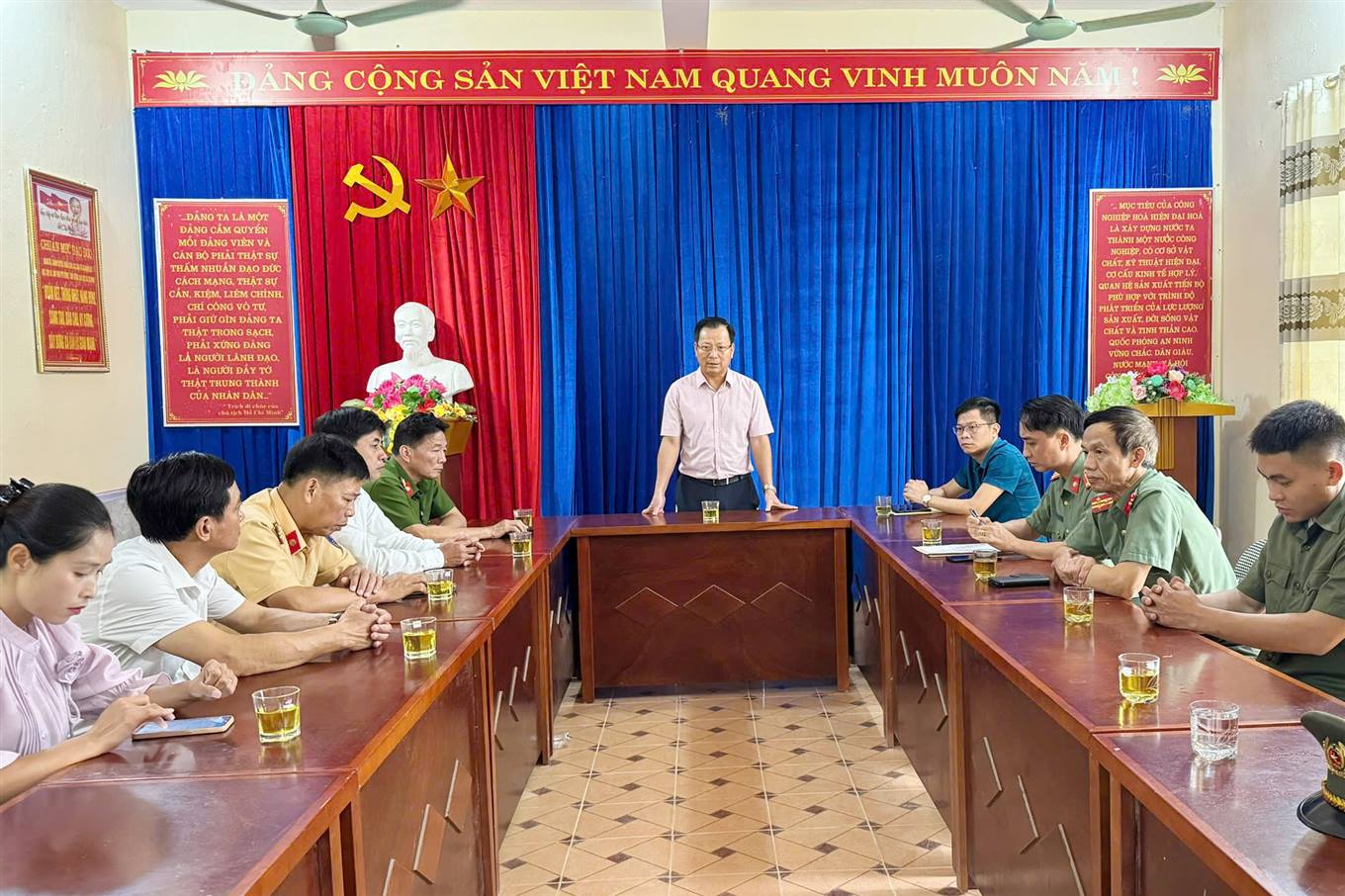 anh tin bai